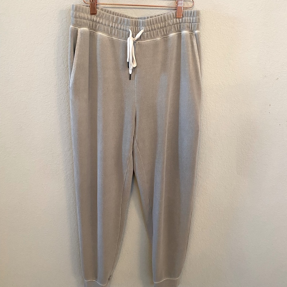 Rails joggers
